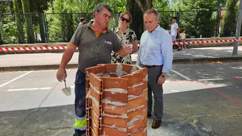 Manuel Martín lamenta que el "tacticismo" de la oposición en la Asamblea impida simplificar y acelerar el acceso a la vivienda Manuel Martín lamenta que el "tacticismo" de la oposición en la Asamblea impida simplificar y acelerar el acceso a la vivienda