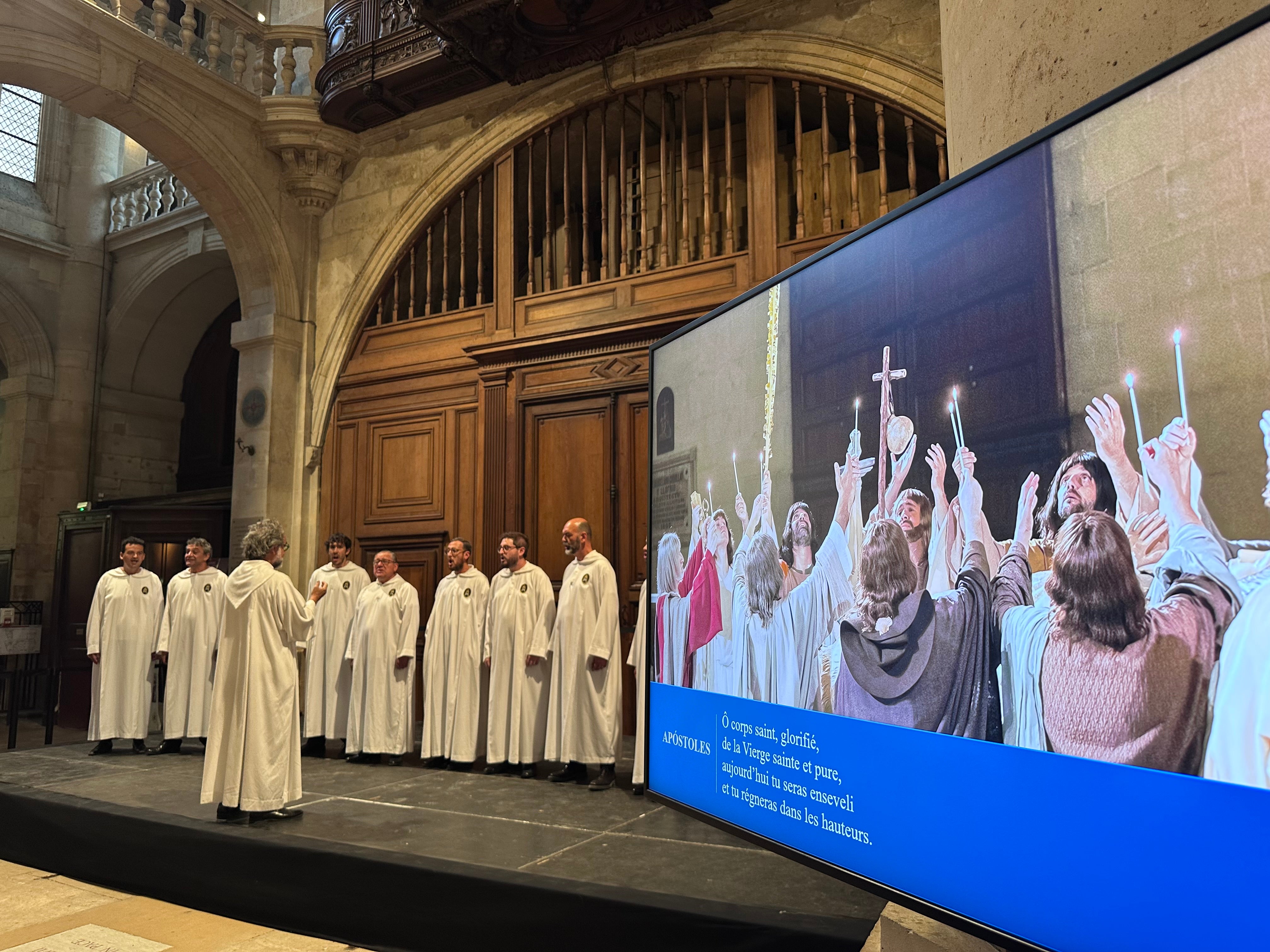 El Misteri d'Elx viaja al centro de Londres con un concierto de la Capella y la Escolanía en la la Iglesia de Santa Etheldreda El Misteri d'Elx viaja al centro de Londres con un concierto de la Capella y la Escolanía en la la Iglesia de Santa Etheldreda
