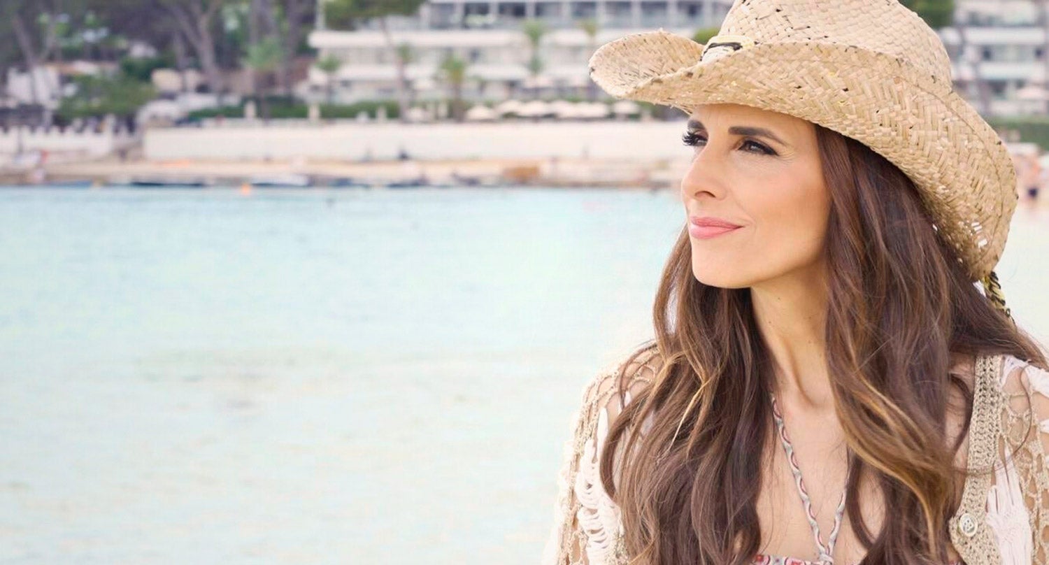 Nuria Fergó lanza el videoclip de “Voy a ser Feliz” Nuria Fergó lanza el videoclip de “Voy a ser Feliz”