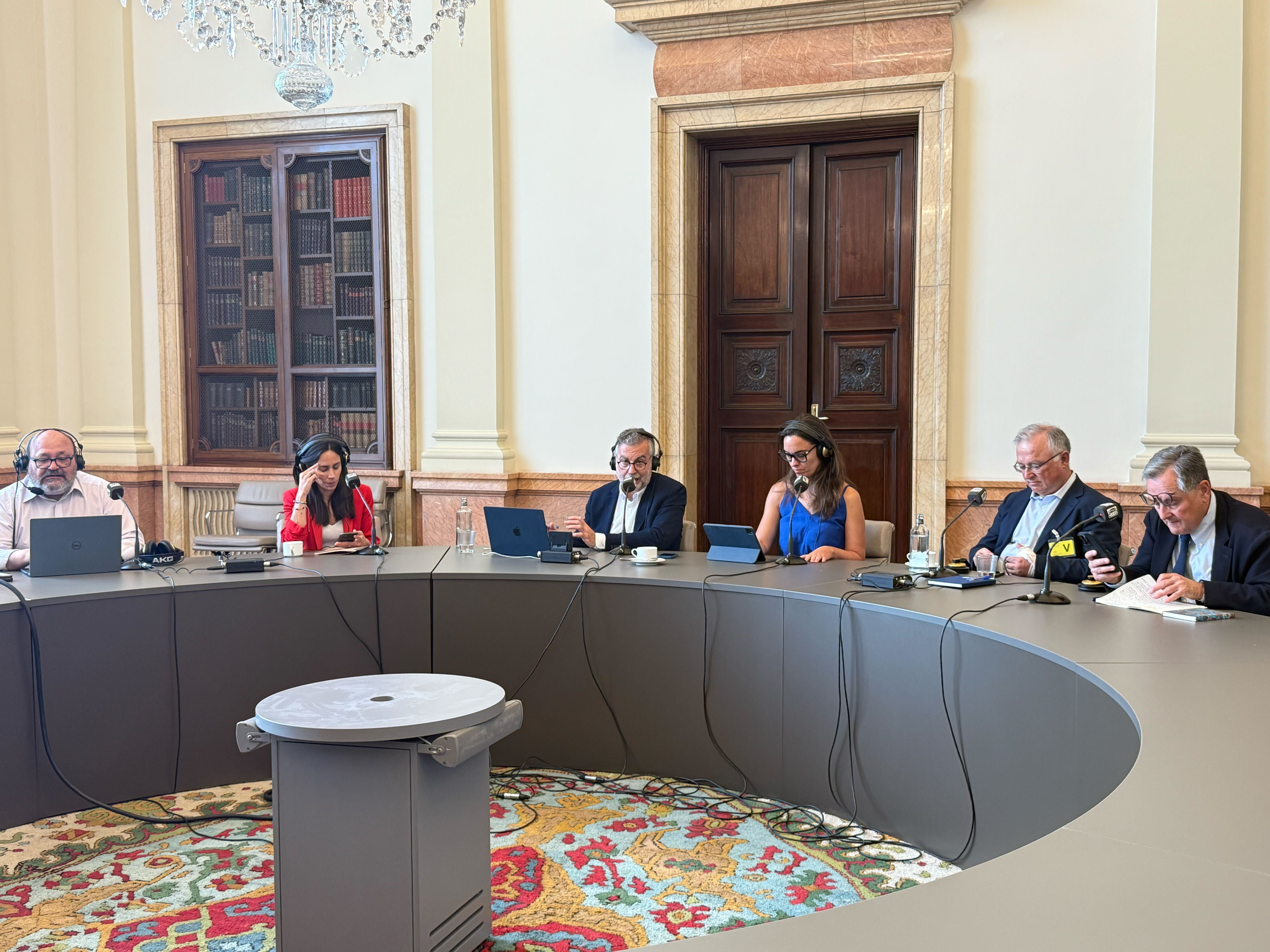 Tertulia: Un análisis de la OPA desde el Banco de España Tertulia: Un análisis de la OPA desde el Banco de España