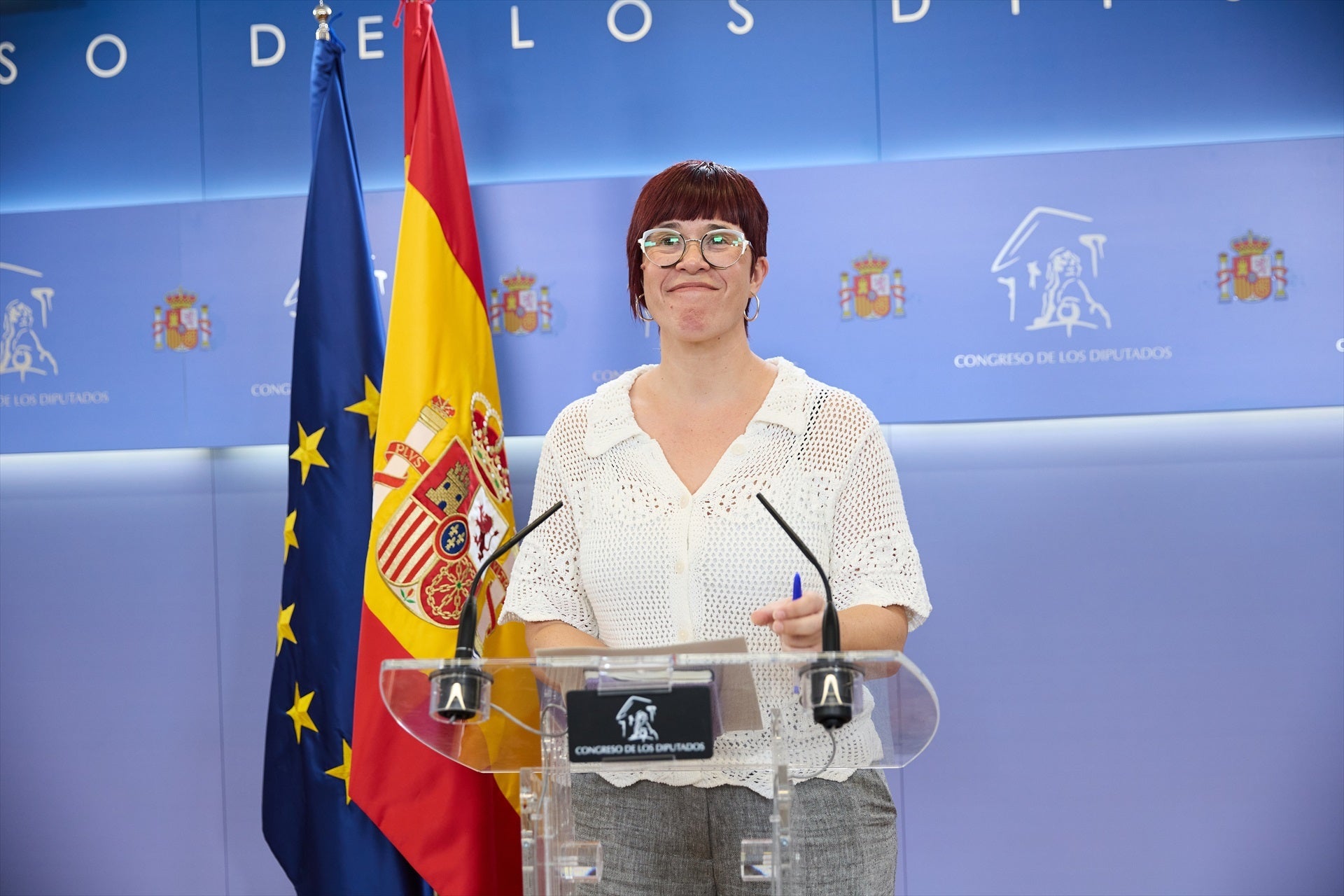 Compromís se divide y uno de sus diputados abandona el grupo de Sumar Compromís se divide y uno de sus diputados abandona el grupo de Sumar