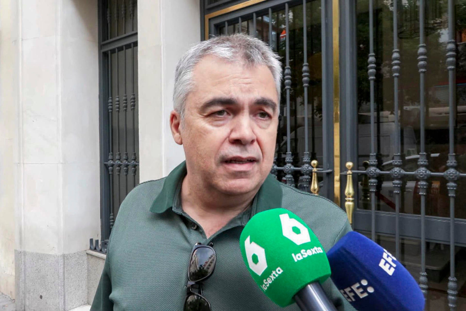 Santos Cerdán avisa a la Policía Nacional tras recibir una carta que él consideraba sospechosa Santos Cerdán avisa a la Policía Nacional tras recibir una carta que él consideraba sospechosa