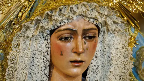 Imagen de la Virgen de la Macarena tras la restauración Imagen de la Virgen de la Macarena tras la restauración
