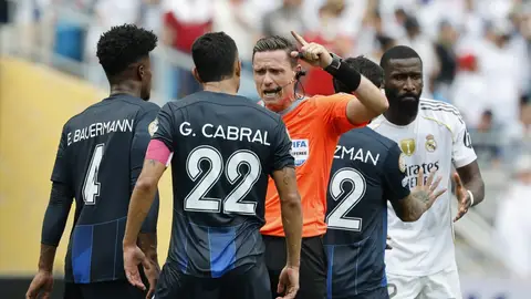 FIFA investiga los insultos de Cabral a Rüdiger FIFA investiga los insultos de Cabral a Rüdiger