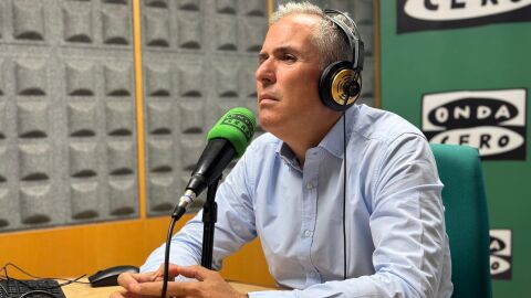 El l&iacute;der del PP de Pontevedra en los estudios de Onda Cero Pontevedra