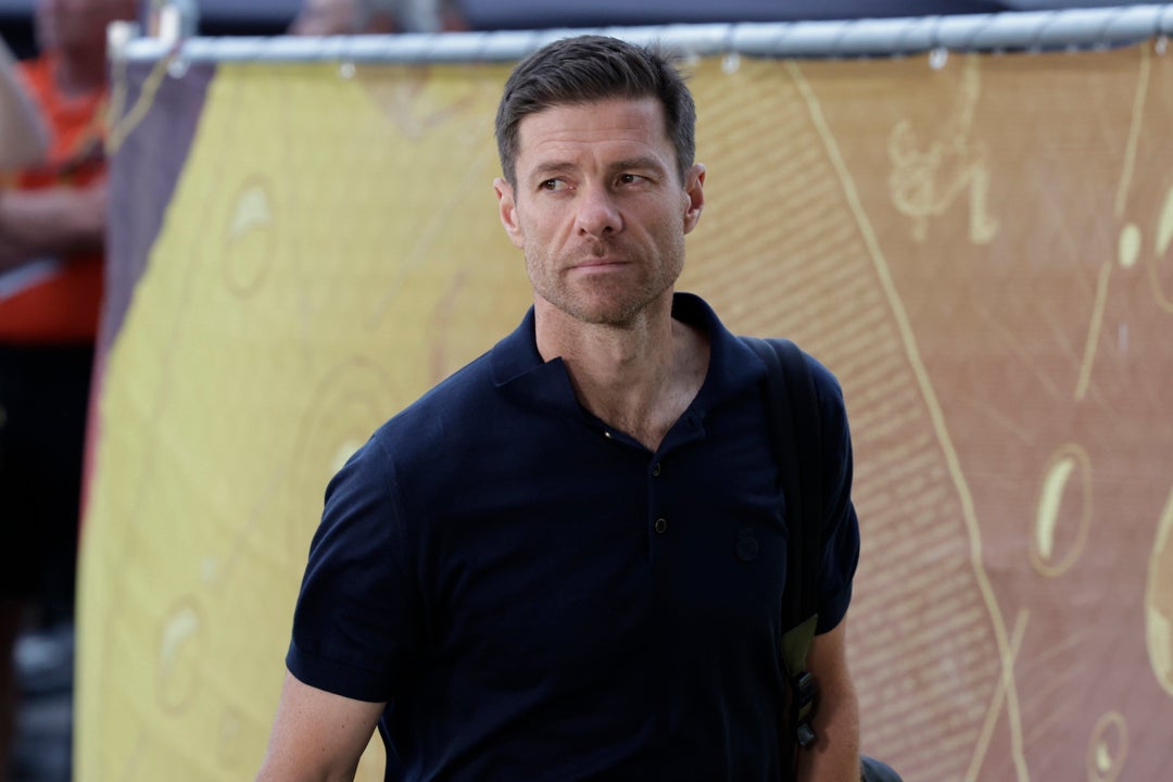 Xabi Alonso: "Gonzalo tiene muchas cosas de Raúl" Xabi Alonso: "Gonzalo tiene muchas cosas de Raúl"