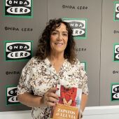 La escritora Mayte Magdalena