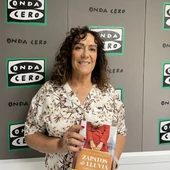 La escritora Mayte Magdalena La escritora Mayte Magdalena