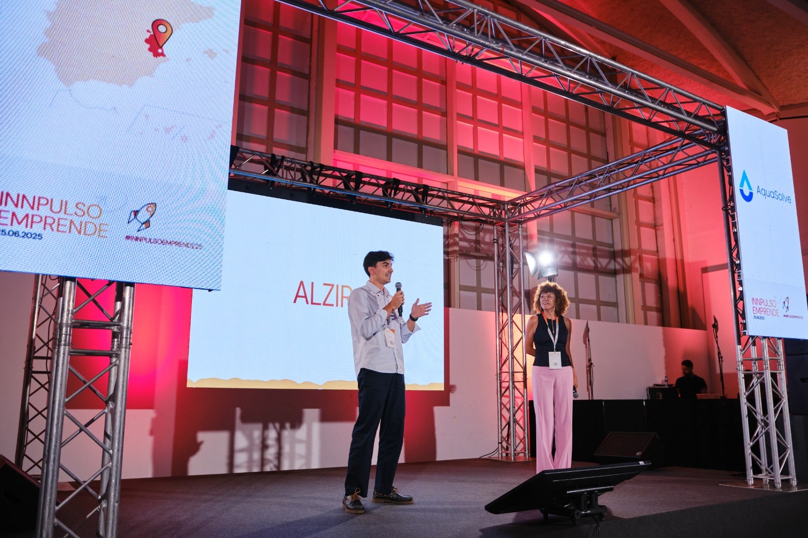 Alzira participa en el encuentro INNPULSO EMPRENDE 2025 con la startup Aquasolve Alzira participa en el encuentro INNPULSO EMPRENDE 2025 con la startup Aquasolve