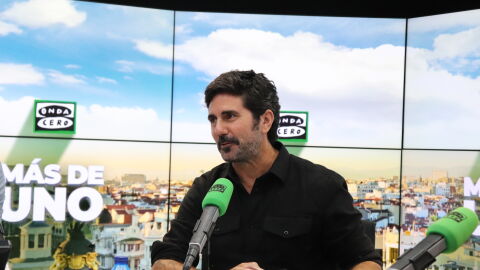 Hernán Zin en los estudios de Onda Zero Hernán Zin en los estudios de Onda Zero