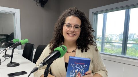 La escritora Inma Rubiales