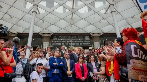 Paro de jueces y fiscales el pasado día 11 contra la reforma de la ley del Poder Judicial y del Estatuto Orgánico del Ministerio Fiscal. Paro de jueces y fiscales el pasado día 11 contra la reforma de la ley del Poder Judicial y del Estatuto Orgánico del Ministerio Fiscal.
