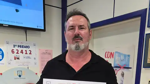 El sorteo de la Lotería Nacional del jueves deja en Elche y Santa Pola dos décimos premiados con el segundo premio. El sorteo de la Lotería Nacional del jueves deja en Elche y Santa Pola dos décimos premiados con el segundo premio.