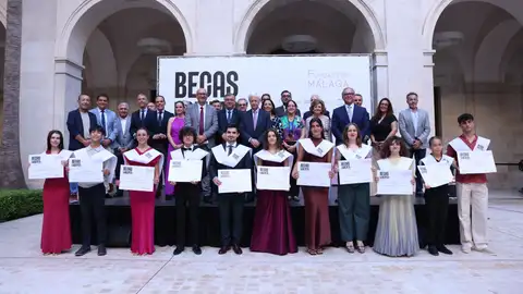 Fundación Málaga celebra la Gala de las Becas Talento 2025-2026 y reconoce a 18 jóvenes promesas de las Artes Escénicas Fundación Málaga celebra la Gala de las Becas Talento 2025-2026 y reconoce a 18 jóvenes promesas de las Artes Escénicas