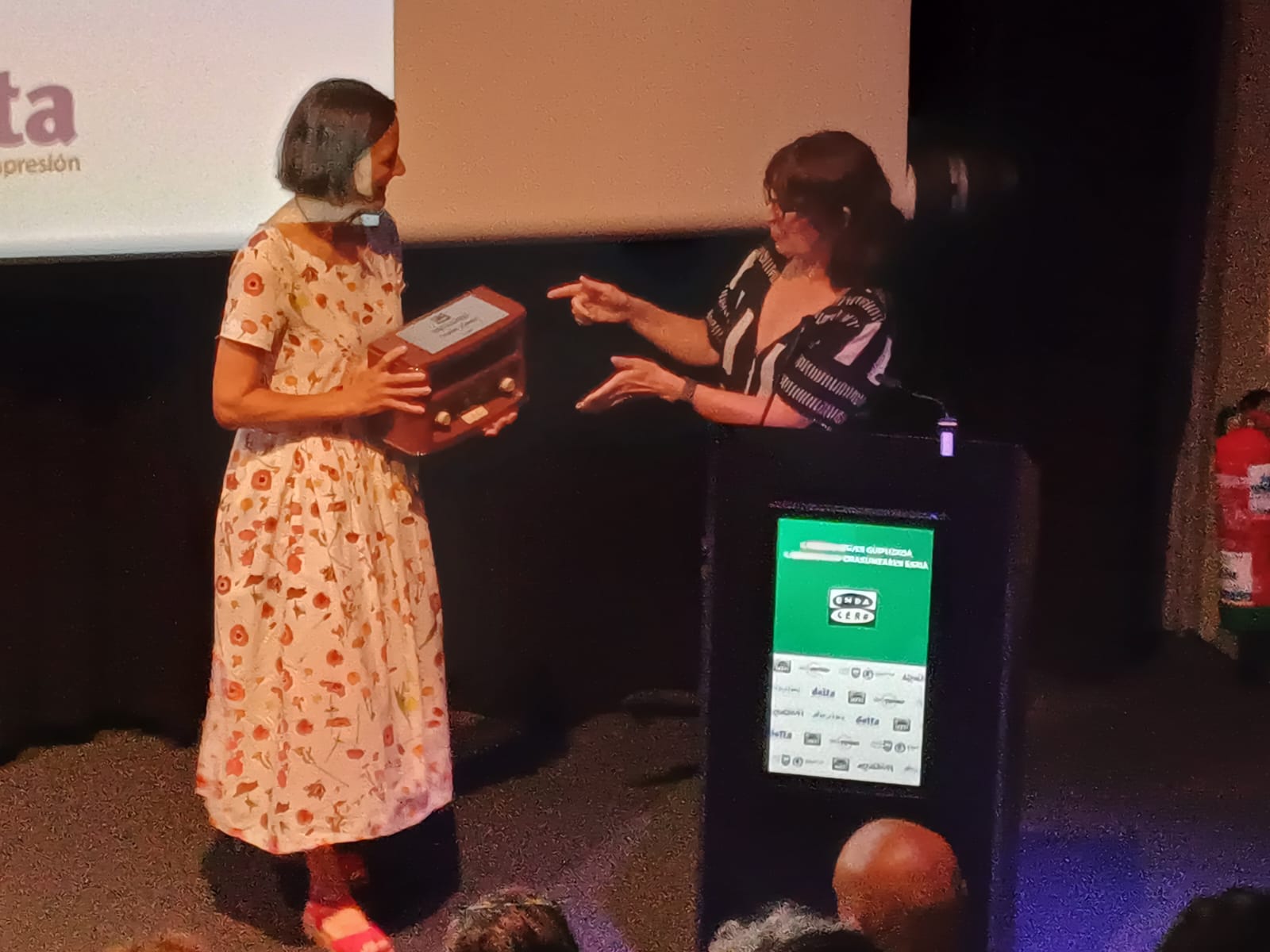 La hematóloga Izaskun Zeberio, I Premio a la Mujer de Onda Cero Gipuzkoa La hematóloga Izaskun Zeberio, I Premio a la Mujer de Onda Cero Gipuzkoa