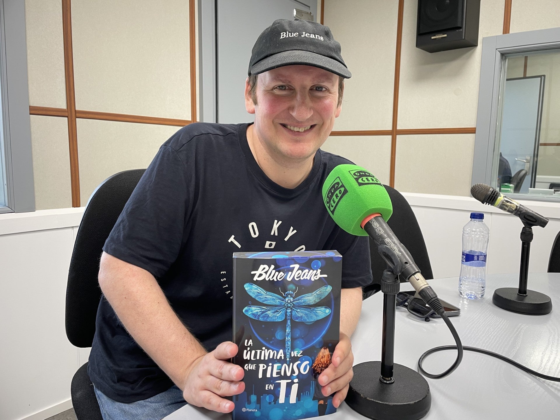 Blue Jeans introduce al lector en el mundo editorial a través de un thriller Blue Jeans introduce al lector en el mundo editorial a través de un thriller