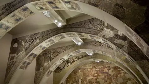 El Museo de Arte de Cataluña se resiste a entregar las pinturas de la sala capitular El Museo de Arte de Cataluña se resiste a entregar las pinturas de la sala capitular