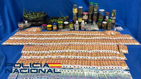 La Policía Nacional desmantela una plantación “indoor” de marihuana en una vivienda en Los Milagros La Policía Nacional desmantela una plantación “indoor” de marihuana en una vivienda en Los Milagros