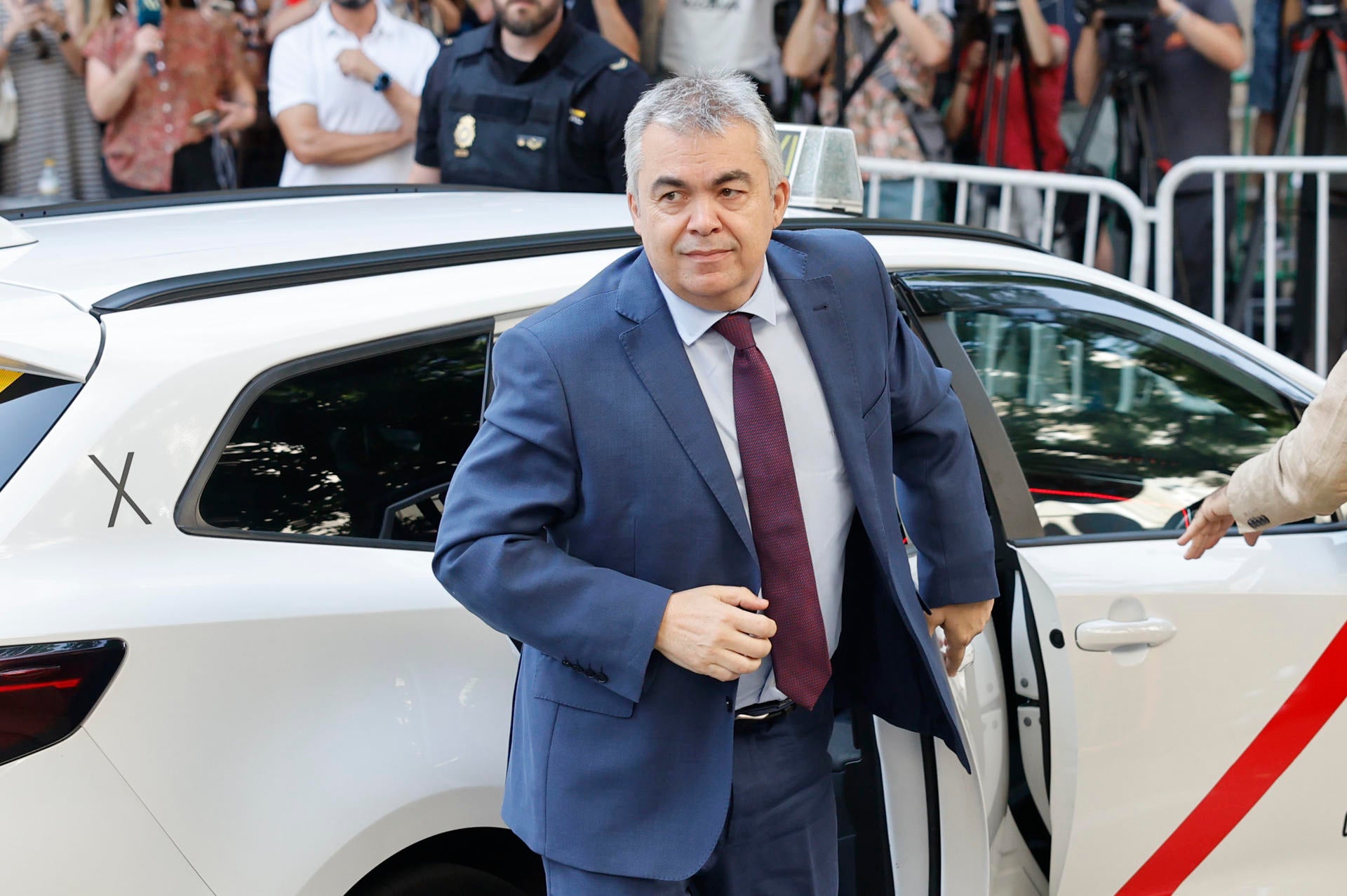 La Fiscalía Anticorrupción rechaza conceder la libertad provisional a Santos Cerdán La Fiscalía Anticorrupción rechaza conceder la libertad provisional a Santos Cerdán