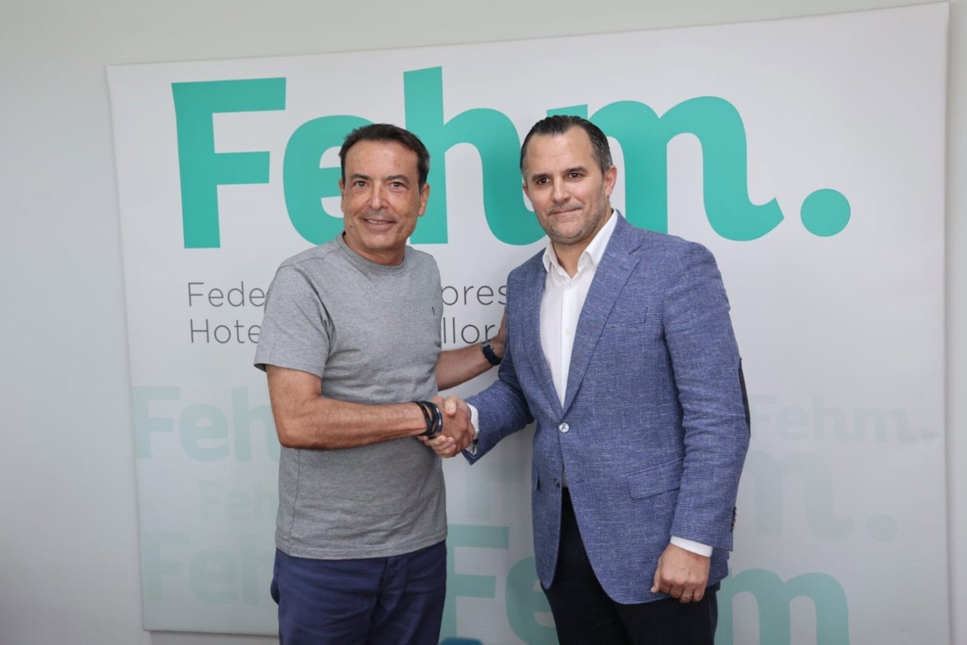 No habrá huelga en la hostelería balear, porque sindicatos y patronal llegan a un acuerdo No habrá huelga en la hostelería balear, porque sindicatos y patronal llegan a un acuerdo