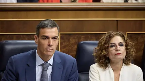 El PSOE se hunde en las encuestas por el caso Cerdán: su peor dato de la legislatura El PSOE se hunde en las encuestas por el caso Cerdán: su peor dato de la legislatura