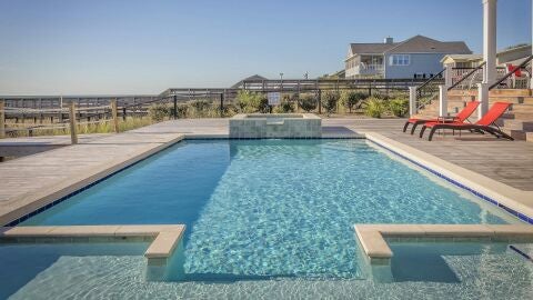 Una piscina
