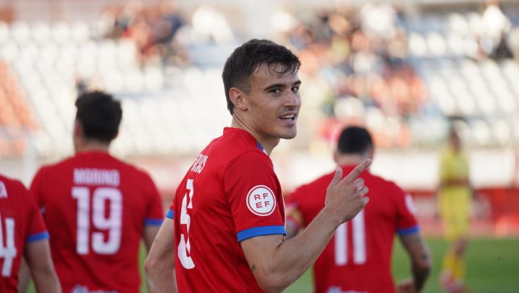 Arnau Gaixas, fichaje para la defensa del Eldense Arnau Gaixas, fichaje para la defensa del Eldense