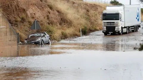 Vehículos afectados por la dana Vehículos afectados por la dana