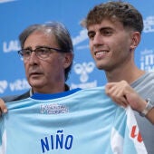 Loren Juarros junto a Adrián Niño 