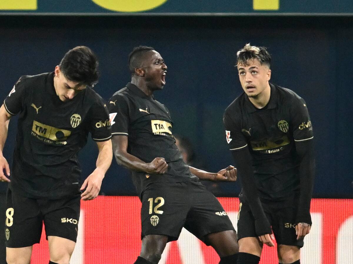 Sadiq e Iván Jaime no cierran la puerta a un regreso a Mestalla Sadiq e Iván Jaime no cierran la puerta a un regreso a Mestalla