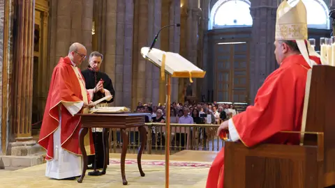 Manuel Jesús Formoso toma posesión como nuevo Deán de la Catedral de Santiago Manuel Jesús Formoso toma posesión como nuevo Deán de la Catedral de Santiago