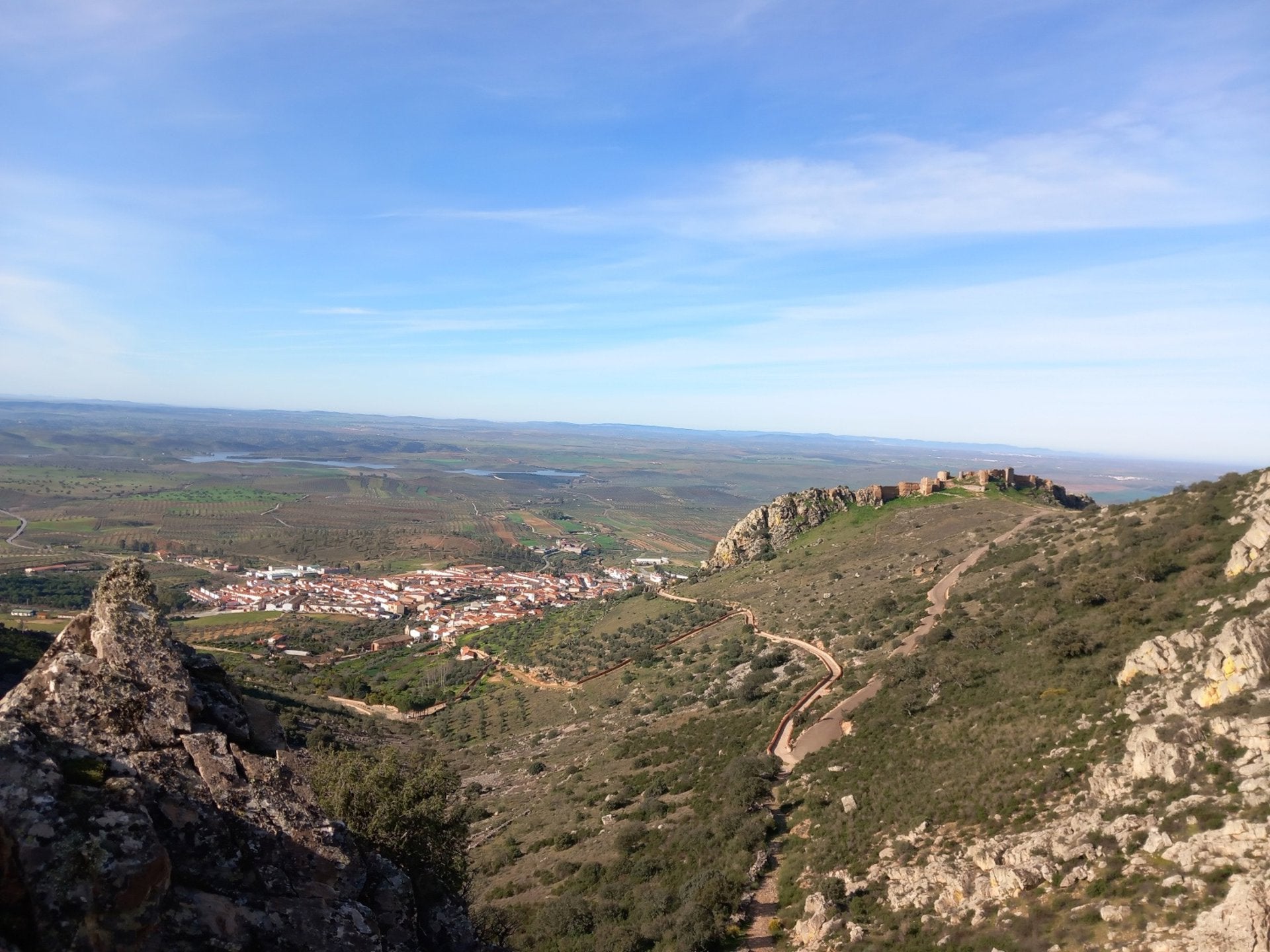 La Diputación de Badajoz defiende la "viabilidad ambiental" del proyecto de supertirolina en Hornachos La Diputación de Badajoz defiende la "viabilidad ambiental" del proyecto de supertirolina en Hornachos