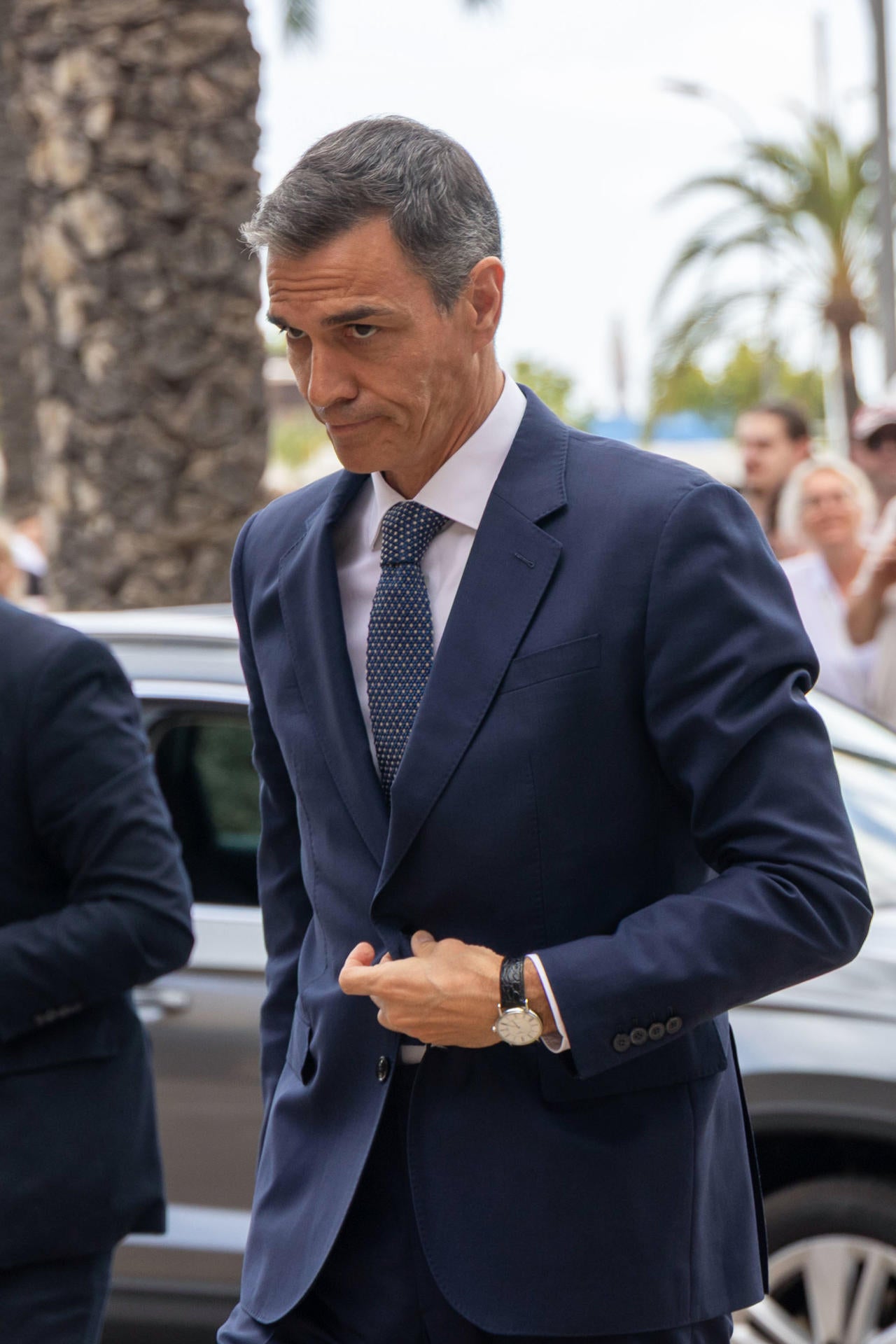 El Gobierno y el PP se acusan mutuamente de la falta de medios contra los incendios El Gobierno y el PP se acusan mutuamente de la falta de medios contra los incendios