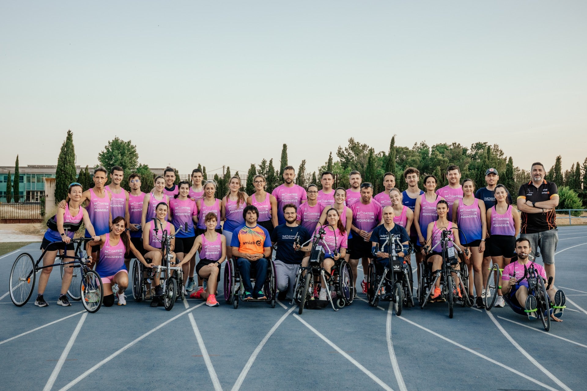 La II Edición de Mójate con Aquadeus avanza hacia la Media Maratón de Albacete La II Edición de Mójate con Aquadeus avanza hacia la Media Maratón de Albacete