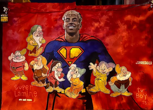 Vandalizan el mural de Lamine Yamal y aparecen pintados los siete enanitos Vandalizan el mural de Lamine Yamal y aparecen pintados los siete enanitos