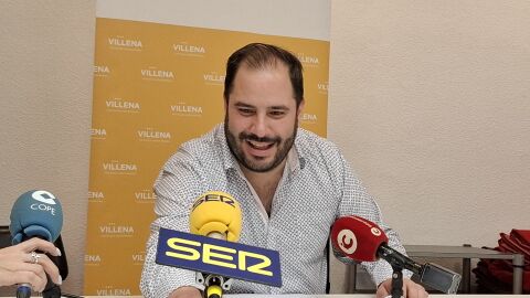 Villena logra la reducci&oacute;n de la planta fotovoltaica de Repsol Renovables y su retranqueo para alejarse del entorno de Sierra Salinas