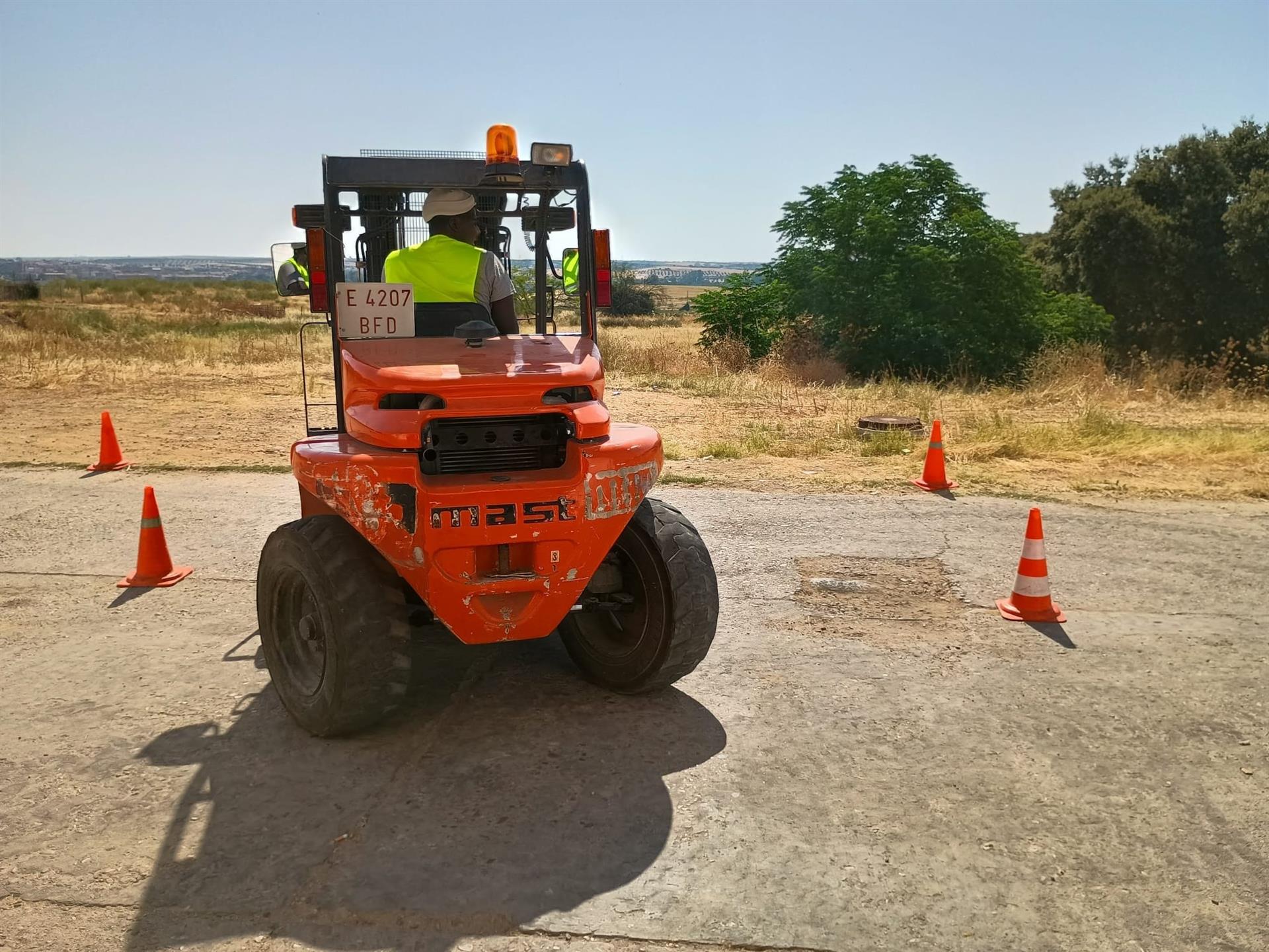 La Fundación Laboral de la Construcción de Extremadura impulsa la inserción de unos 135 jóvenes en el sector La Fundación Laboral de la Construcción de Extremadura impulsa la inserción de unos 135 jóvenes en el sector