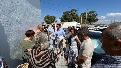 Elche recurre ante Costas la negativa de autorizar iluminación en El Pinet Elche recurre ante Costas la negativa de autorizar iluminación en El Pinet