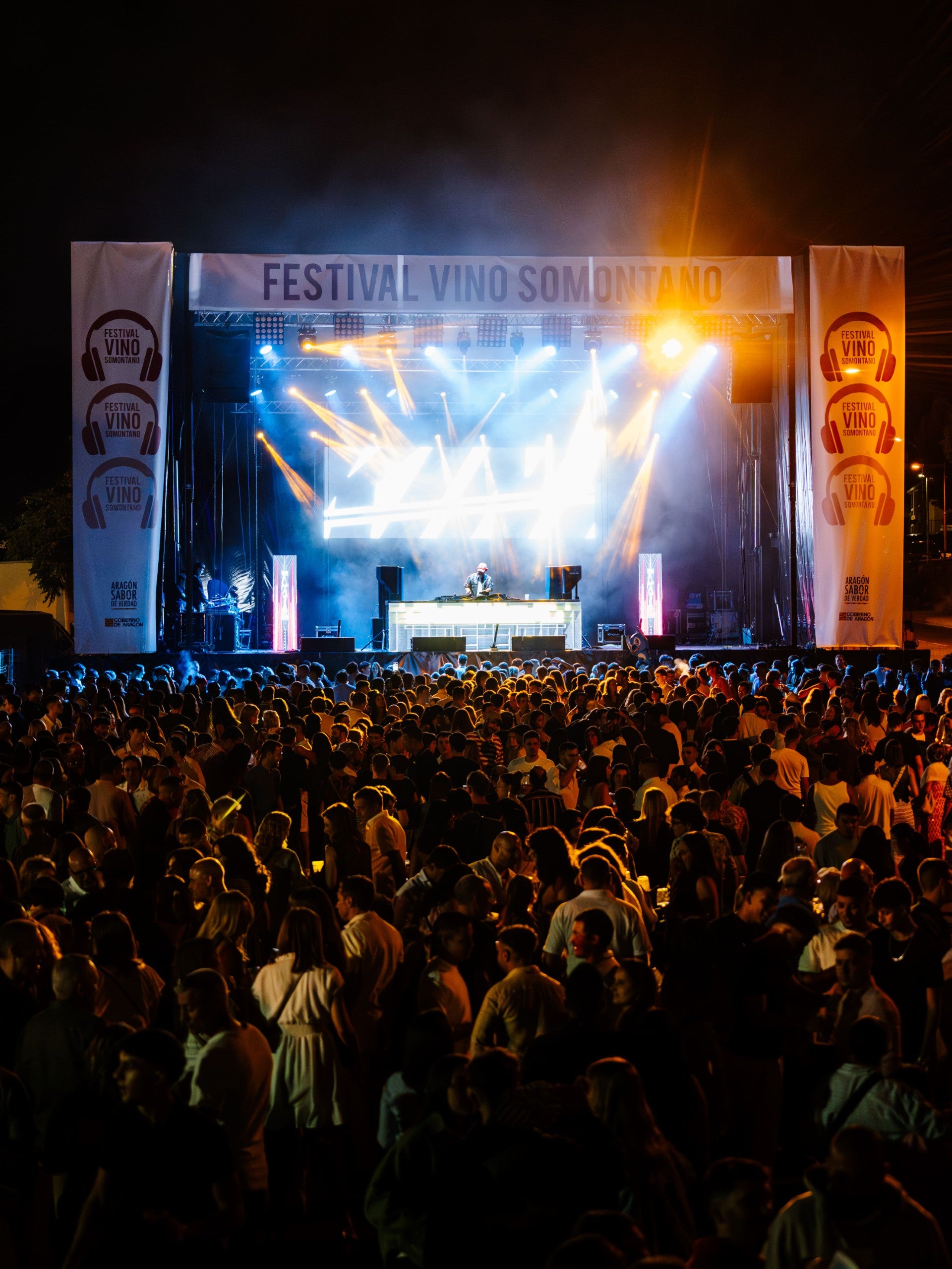 Éxito del XXV aniversario del Festival Vino del Somontano Éxito del XXV aniversario del Festival Vino del Somontano