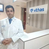 Cambio de hábitos en verano: cómo cuidar la espalda entre viajes, playa y deporte Cambio de hábitos en verano: cómo cuidar la espalda entre viajes, playa y deporte