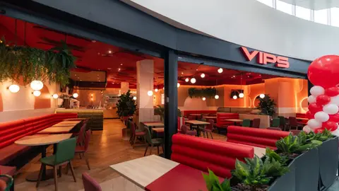 Salera da la bienvenida al primer VIPS de Castellón con la creación de 30 puestos de trabajo en la ciudad Salera da la bienvenida al primer VIPS de Castellón con la creación de 30 puestos de trabajo en la ciudad