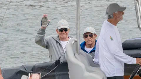 Foto de archivo del rey emérito Juan Carlos I a bordo del Bribón a 27 de julio de 2023. Foto de archivo del rey emérito Juan Carlos I a bordo del Bribón a 27 de julio de 2023.