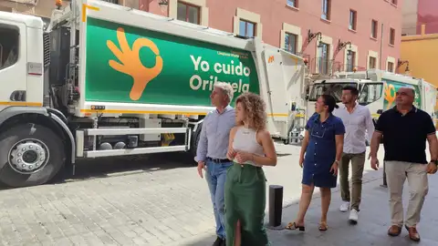 Los nuevos camiones de recogida de RSU reforzarán el servicio en la costa de Orihuela después de semanas de graves deficiencias Los nuevos camiones de recogida de RSU reforzarán el servicio en la costa de Orihuela después de semanas de graves deficiencias