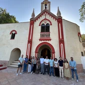 La Corporación, la Hermandad y el Párroco visitan las obras de la Ermita de Nuestra Señora de la Fuensanta La Corporación, la Hermandad y el Párroco visitan las obras de la Ermita de Nuestra Señora de la Fuensanta