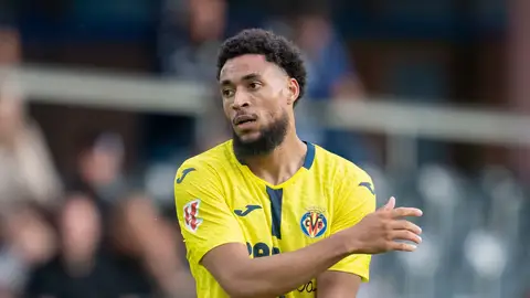 El Valencia entra en la carrera por Danjuma y apuesta por su fichaje El Valencia entra en la carrera por Danjuma y apuesta por su fichaje