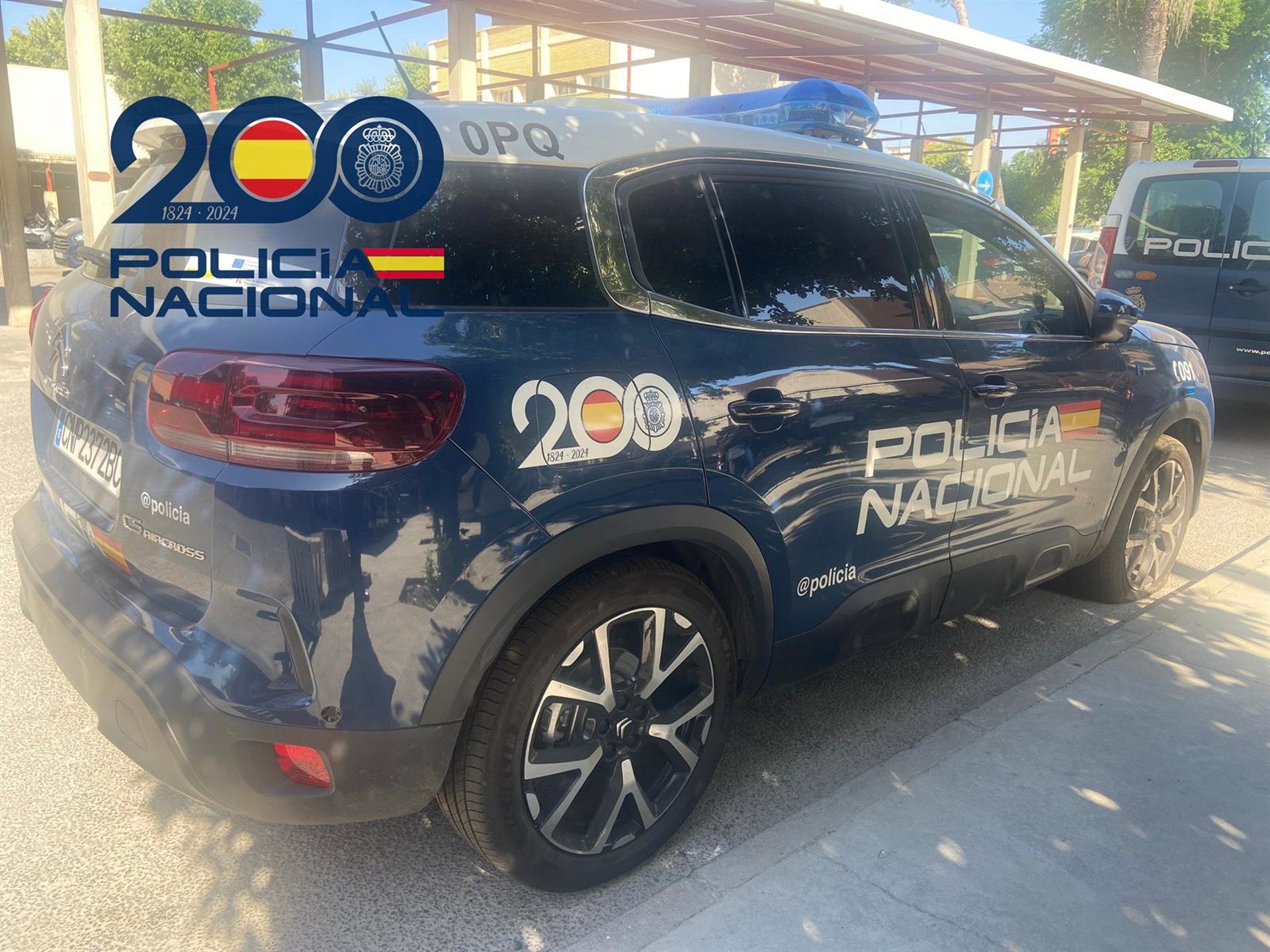 Cuatro detenidos por el asalto a la ciudad deportiva del Sevilla FC y se sigue buscando más autores Cuatro detenidos por el asalto a la ciudad deportiva del Sevilla FC y se sigue buscando más autores