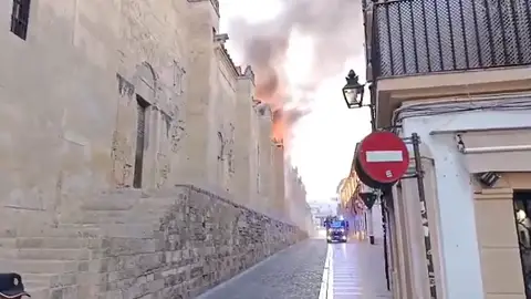 Declarado un incendio en la Mezquita de Córdoba Declarado un incendio en la Mezquita de Córdoba