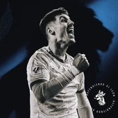 El futbolista llega libre procedente del Girona El futbolista llega libre procedente del Girona