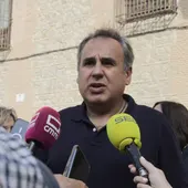 PSOE lamenta que se utilicen los planes de empleo 'para beneficiar amigos' PSOE lamenta que se utilicen los planes de empleo 'para beneficiar amigos'