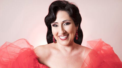Bego&ntilde;a Alberdi, soprano